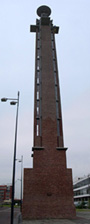 De toren met bovenop een schaal voor de olympische vlam van het Olympisch Stadion Amsterdam, Wils, 1928