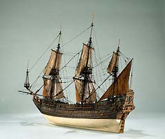 Dit model van een VOC-vrachtschip weerspiegelt de welvaart van de Nederlanden in de Gouden Eeuw