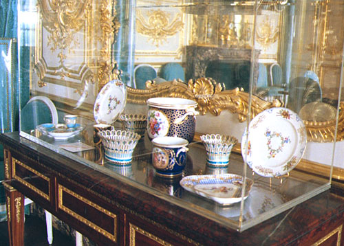 29p_image493.jpg (72759 bytes)